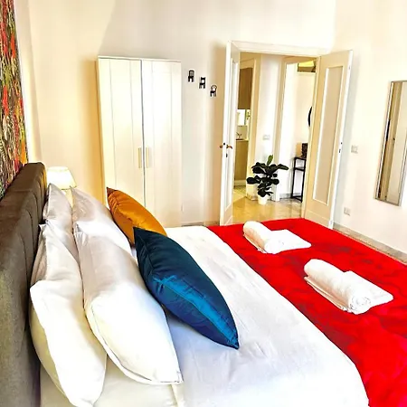 Apartment Forty1 Near Metro Cipro